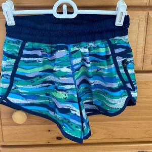 Lululemon Track That Shortie Size 4